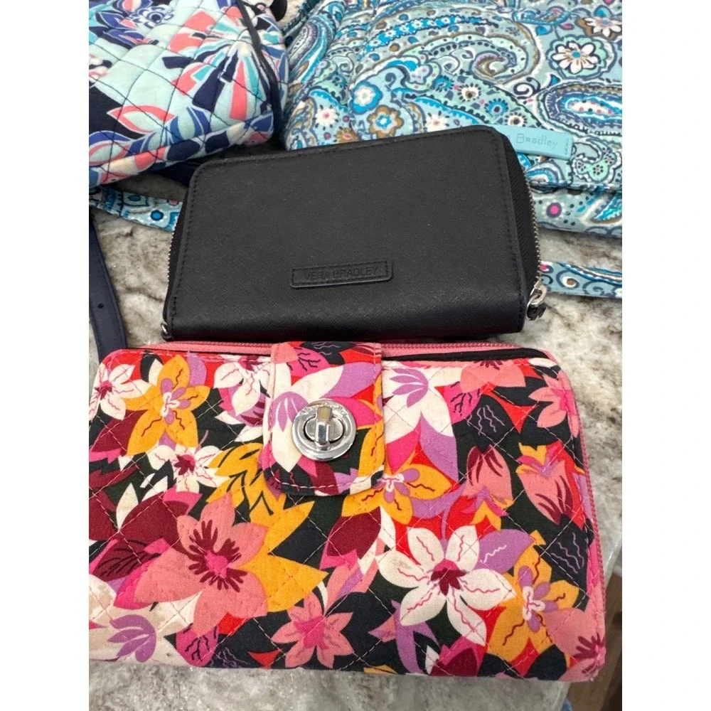 Lot of Vera Bradley  collection various colorful, quilted cotton purses wallets - Picture 7 of 8